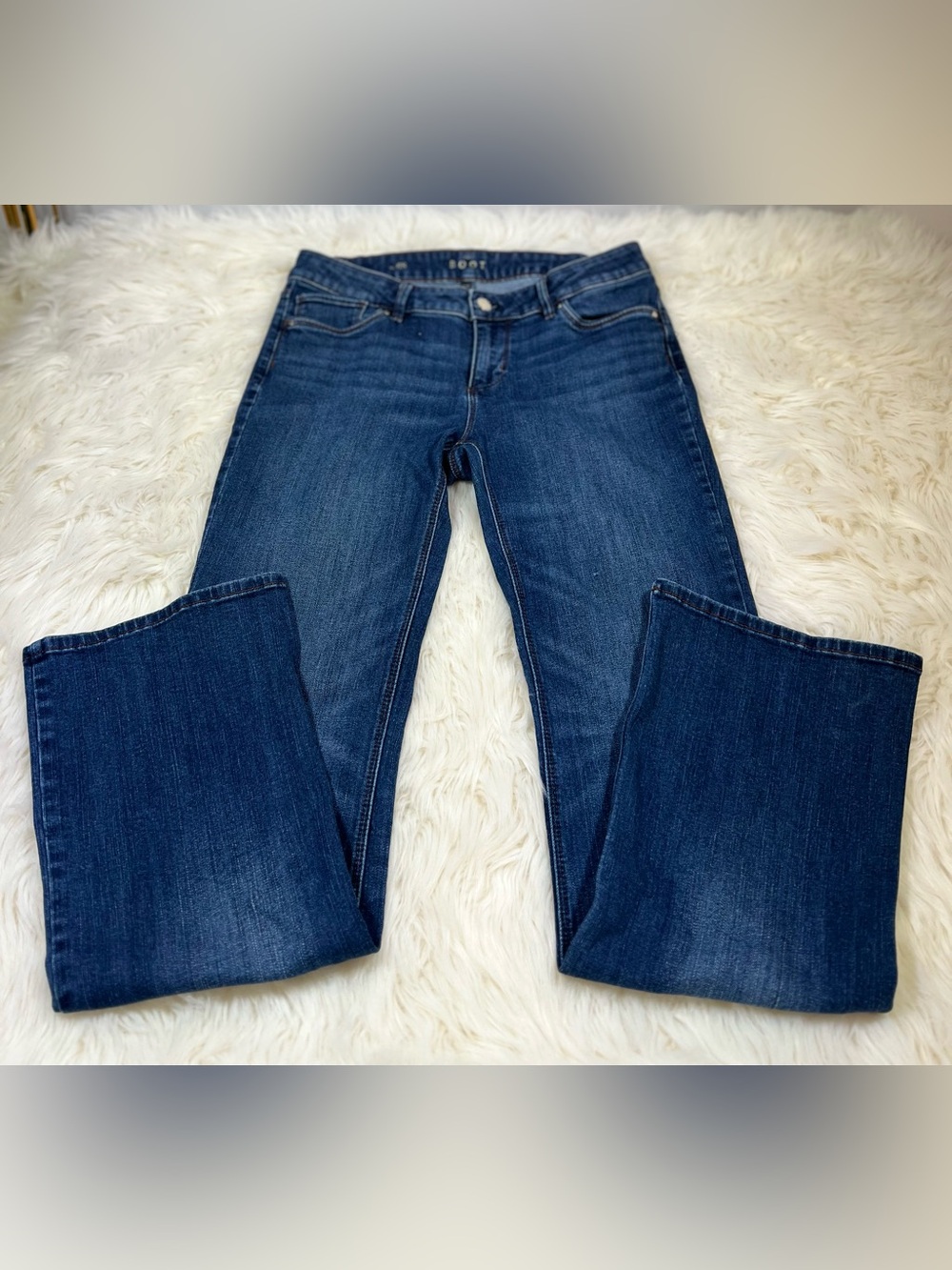 White House Black Market The Boot Jeans Medium Wash Flare Size 6S